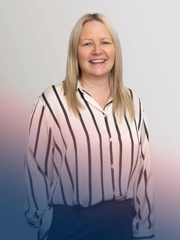 Lynn Churchill 